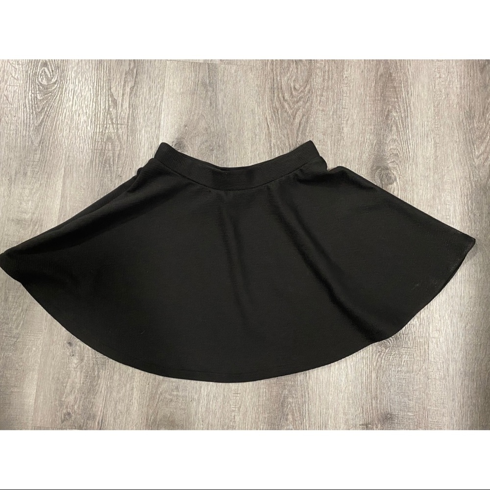 Black Atmosphere High Wasted Circle Skirt Small
